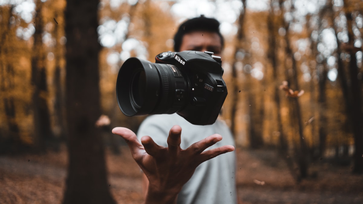 Copertina: Design del sito portfolio per fotografi professionisti: come mostrare gallerie ad alta risoluzione senza compromettere la velocità